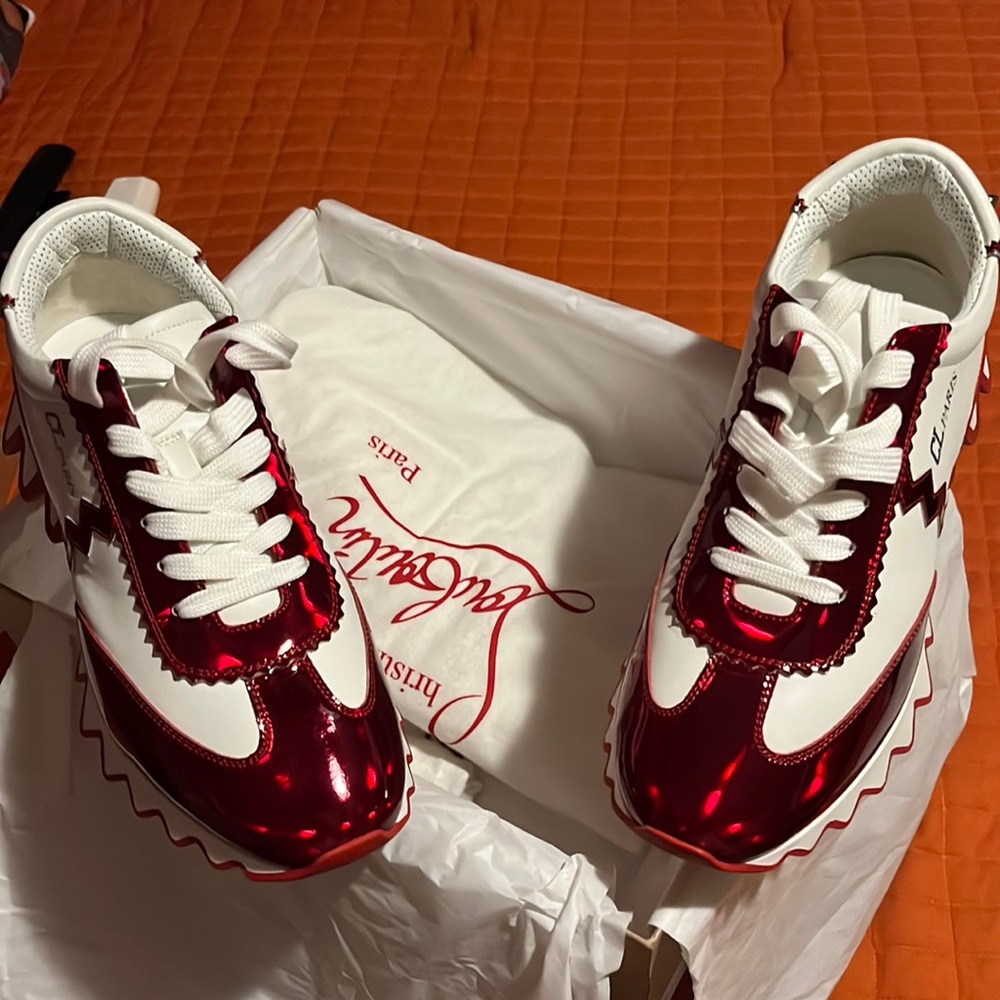 Loubishshark Donna Red Bottom Sneakers.